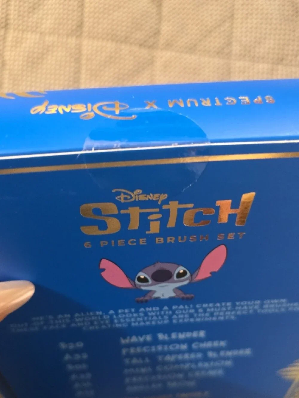 Disney Stitch Spectrum 6-Piece Makeup Brush Set - Blue with Pink Brush Tips